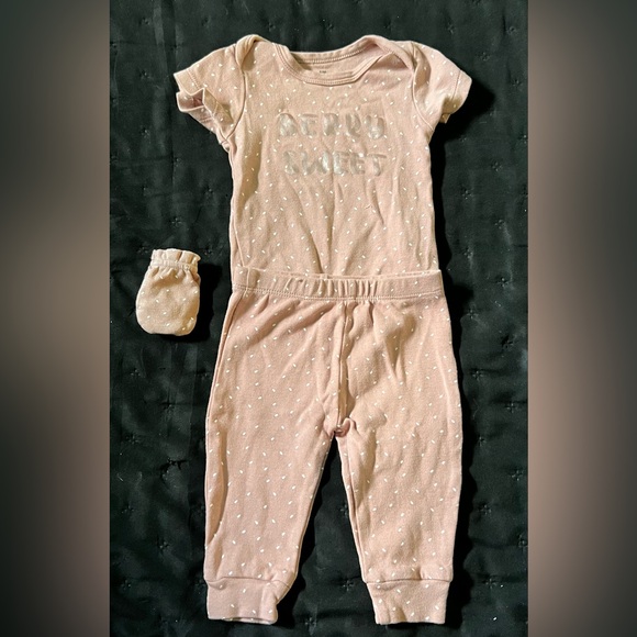 Other - 4 Sets of Matching Onesies and Pants with Mittens
